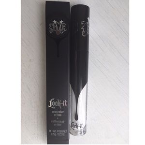 KAT VON D LOCK IT CONCEALER CREME